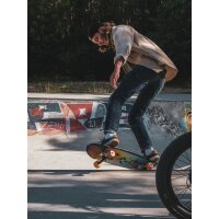 FLYING WHEELS Street Pool Skateboard 31 Penrose